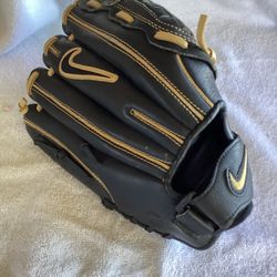 Nike DE Edge 11.0” Youth Baseball Glove