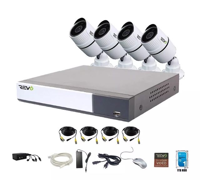 😲 8 Channels Revo Aero Analog HD DVR and 4 IR Bullet Surveillance Cameras