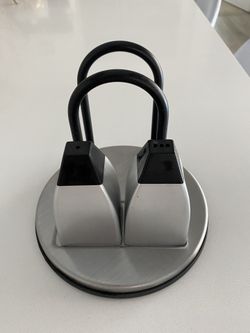 Brushed Nickel Salt/pepper With Napkin Holder