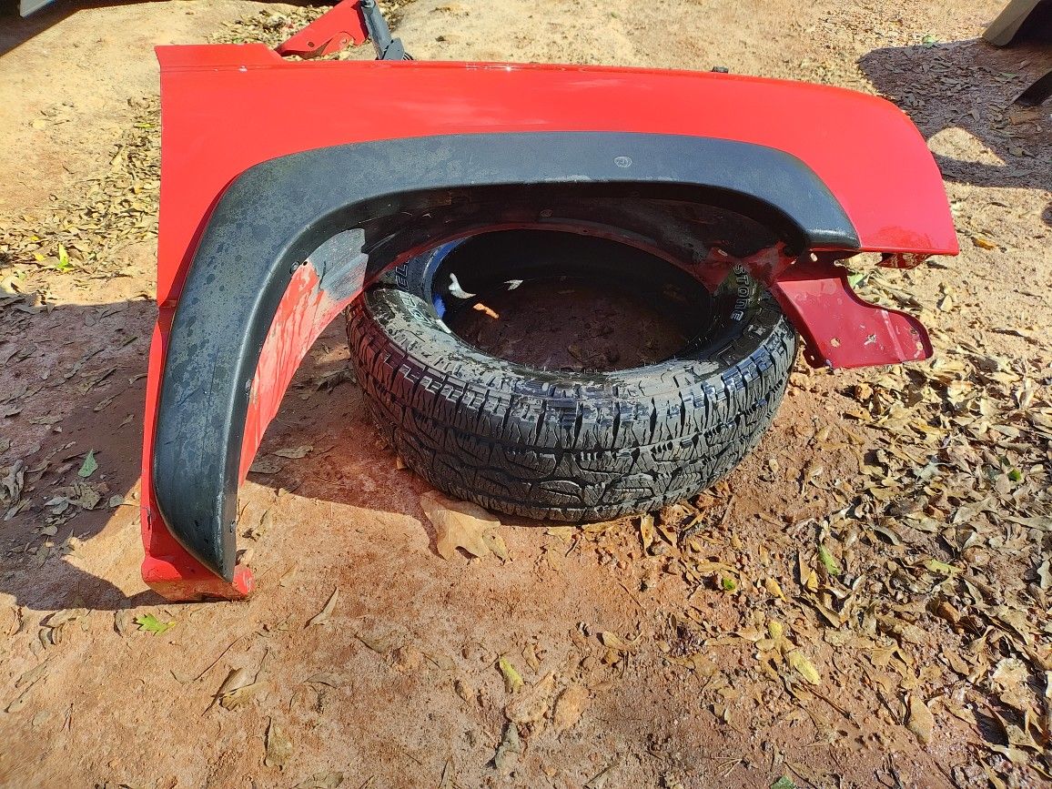 2003 To 2007 Chevy 1500 Passenger Side Fender OEM Part With Fender Flare