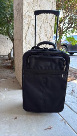 CARRY ON LUGGAGE