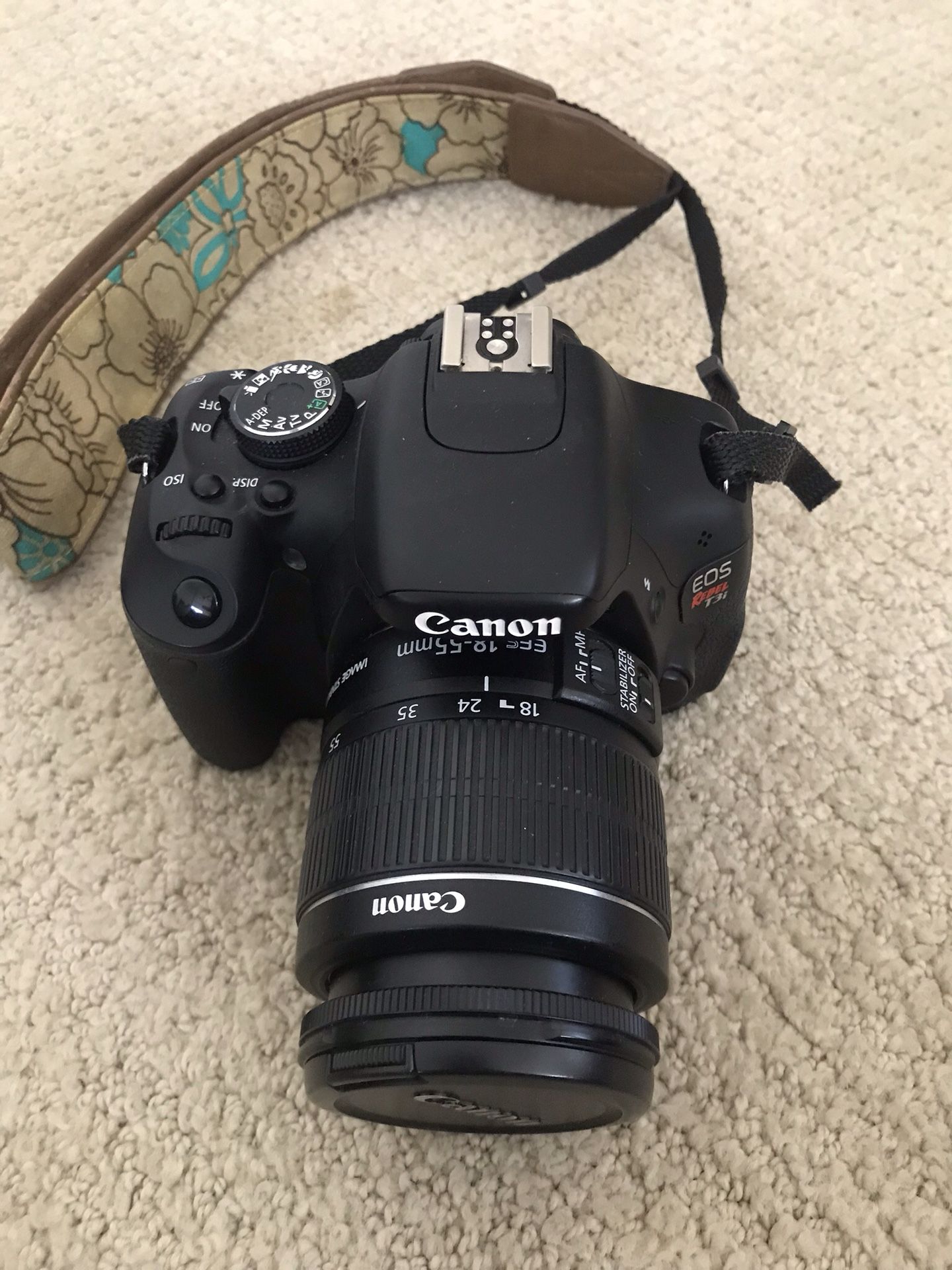 Canon T3i EOS digital camera body with 2 lenses & 3 straps