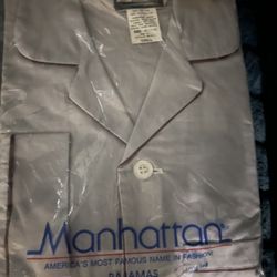 NEW Manhattan Mens SZ 36 / Small 2 PC Pajama Set