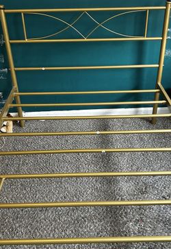 Metal Twin Bed Frame Gold 