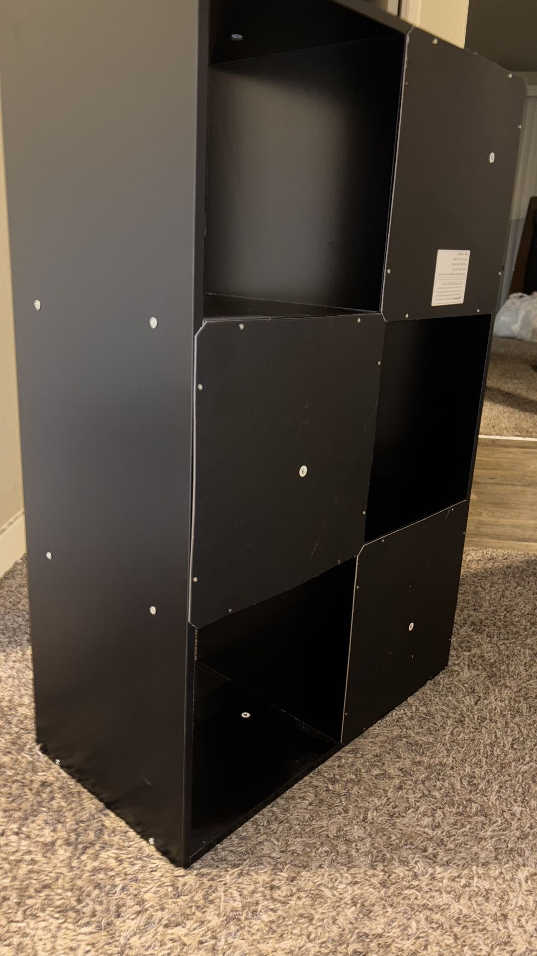 Bookshelf storage