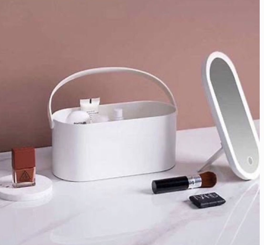 Monat Bright Top LED Mirror Travel Tote, NIB