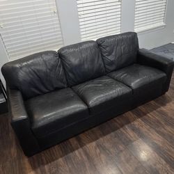 Black Leather Sofa 