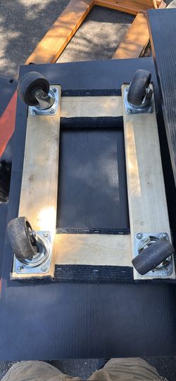 Furniture moving dolly