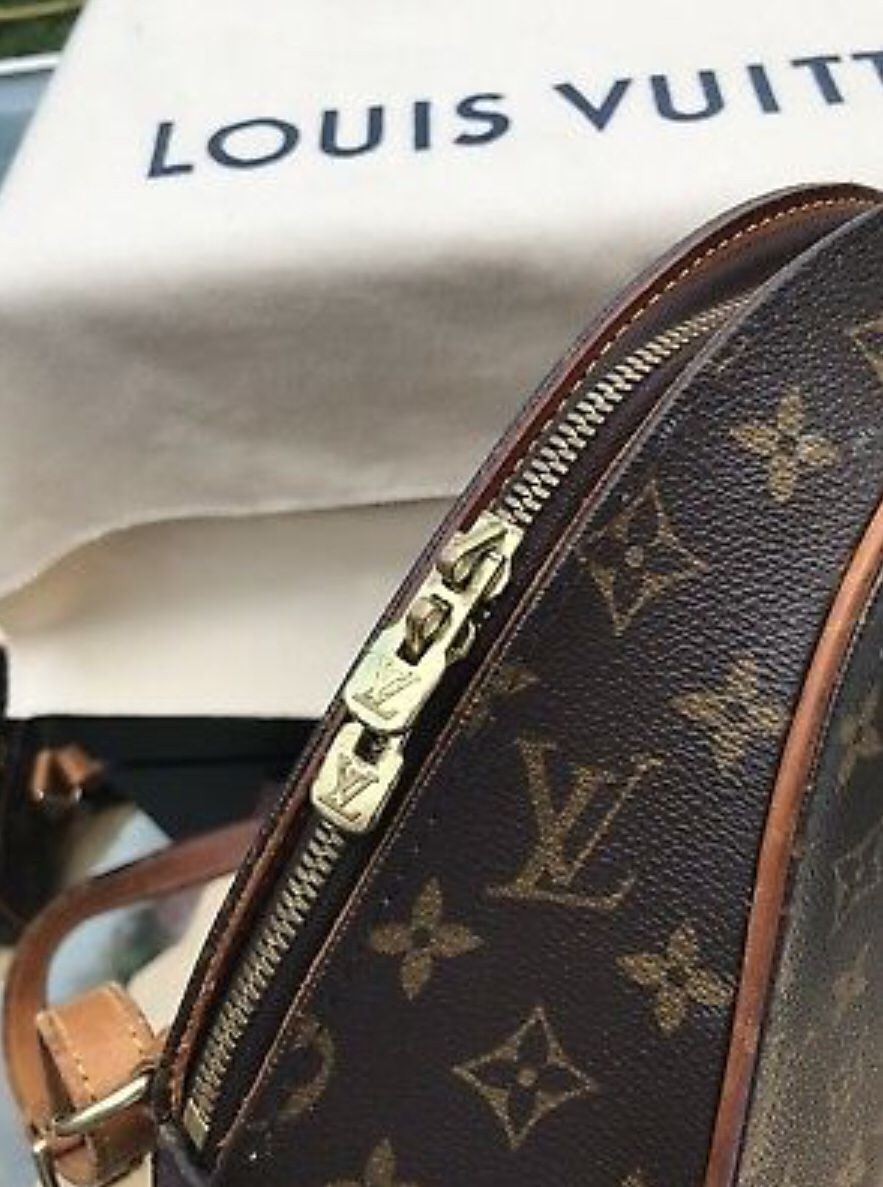 Louis Vuitton - Vintage Ellipse Backpack for Sale in Dallas, TX - OfferUp