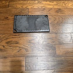 Lodge Double Play Reversible Cast Iron Grill/Griddle - Dual-Sided with Double Burner Configuration