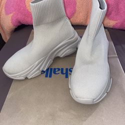 Steve Madden Shoes Size 7.5