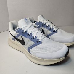 Nike Run Swift 3 White black Photon Dust Running Shoes DR2695 105 Mens size 13