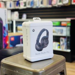 Beats Studio Pro