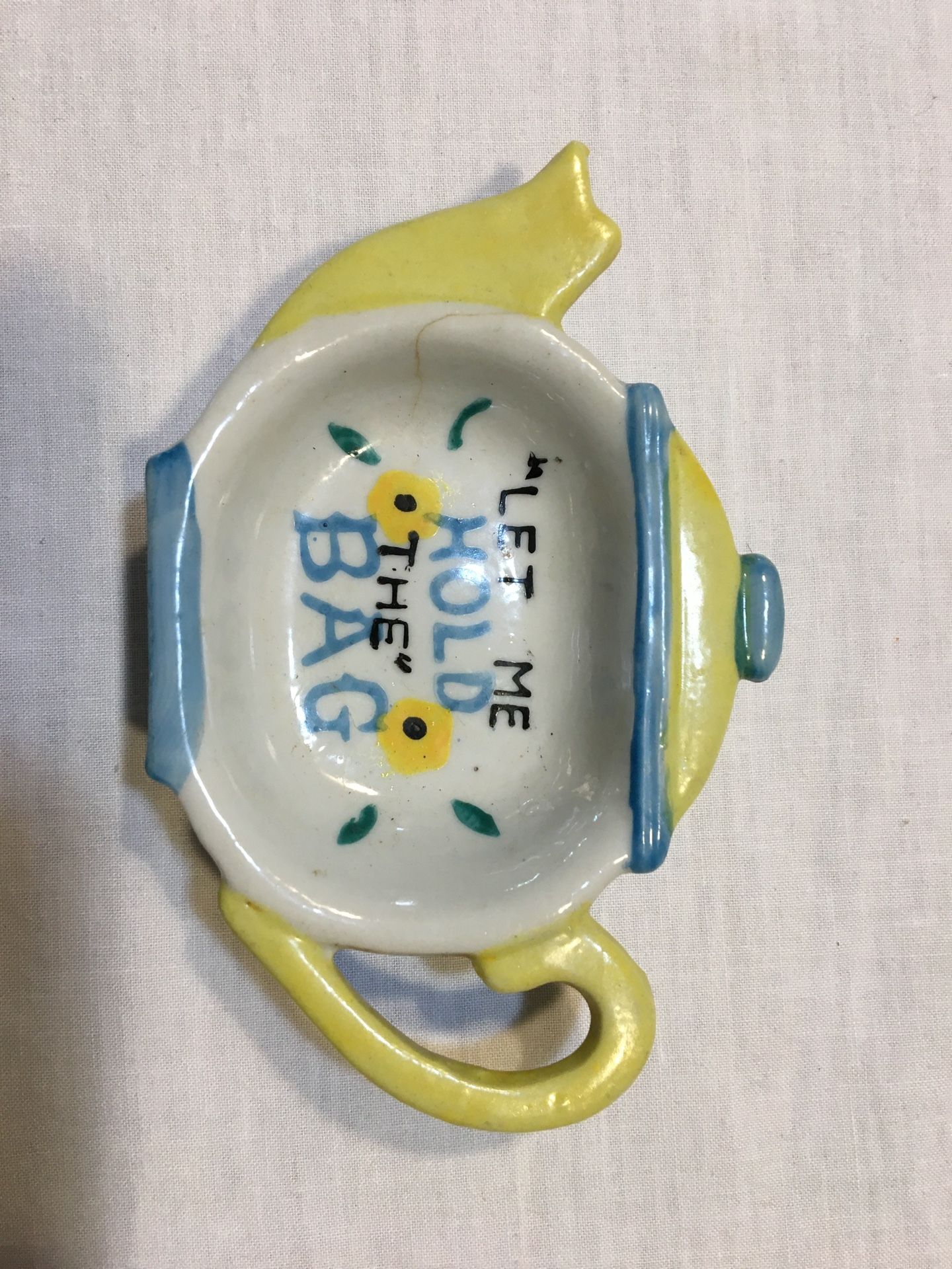 Vintage Figurine & Mini Collectible Lot β Ceramic, Glass & Souvenir Decor