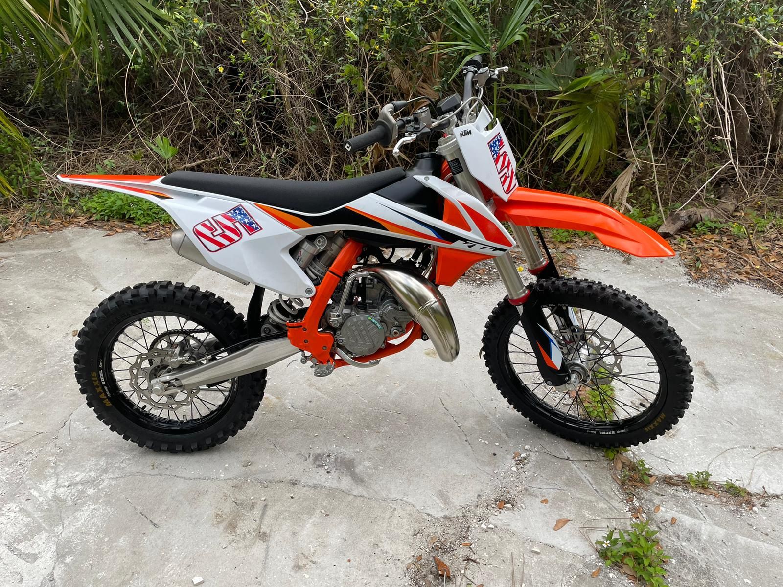 2022 KTM SX  85 Dirt Bike