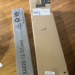 TWIN mattress && PLATFORM FRAME 