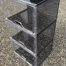 Plastic Three Compartment Container Great For Storage Like New 