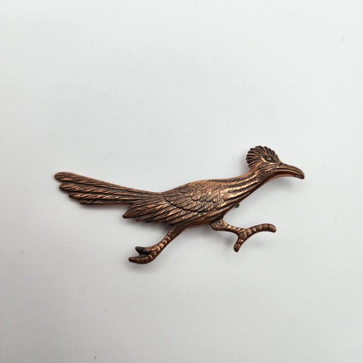 Adorable Vintage Copper-Plated Metal Roadrunner Brooch