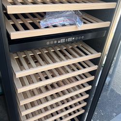Wine cooler two zone