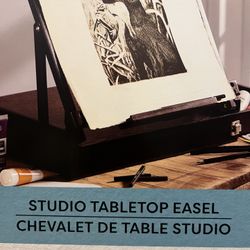 Tabletop Art Easel