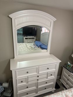White Dresser with Arched Mirror