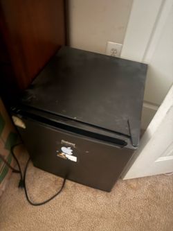 Small refrigerator