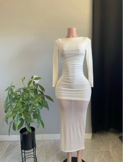 White long sleeve maxi dress