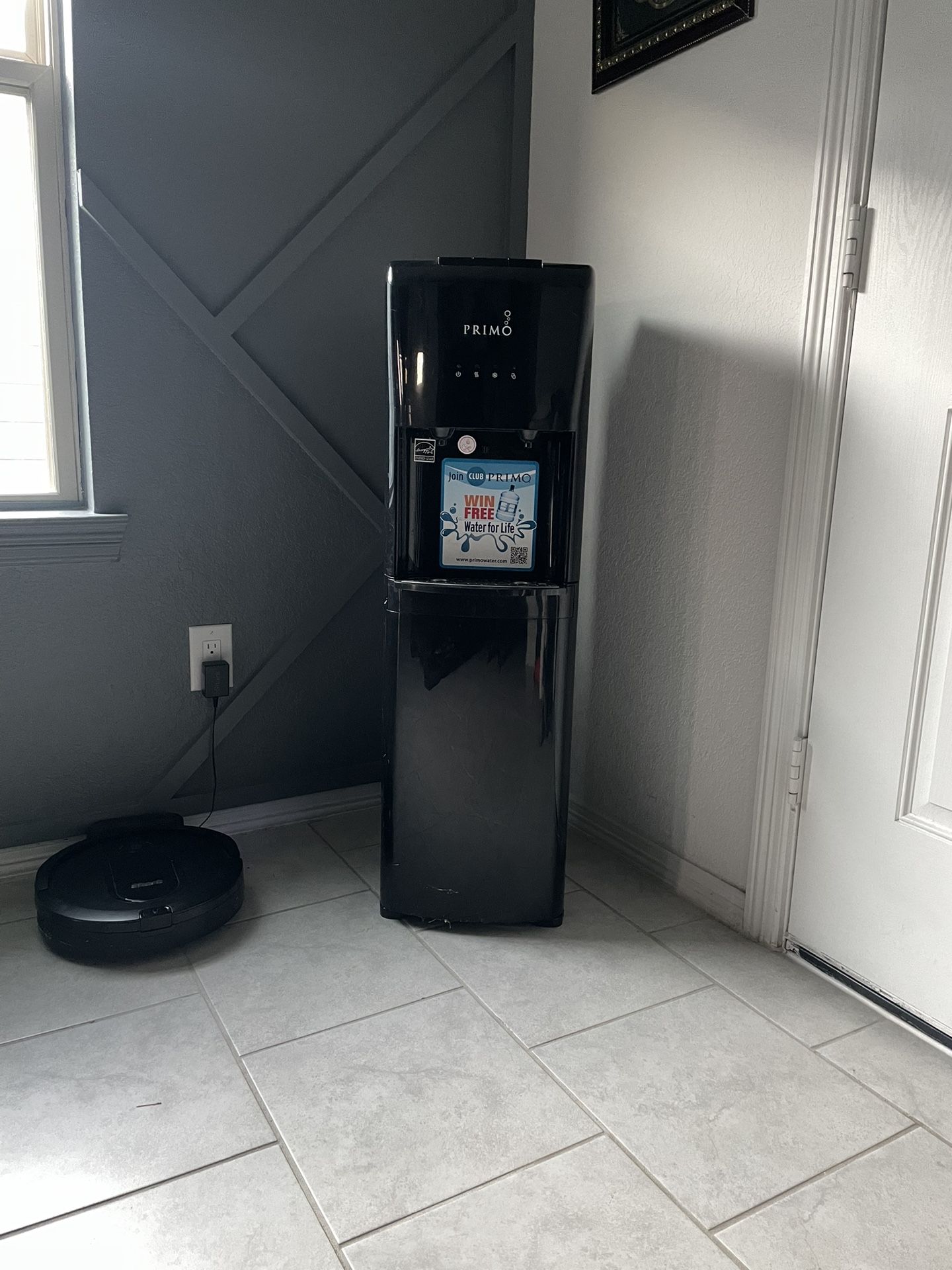 Black Bottom Load Water Dispenser - Primo