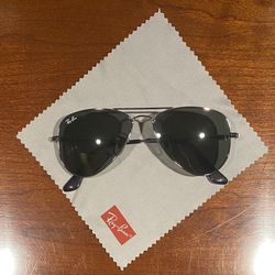 Ray Ban Sunglasses (Small/ Children/5 in. Width) 