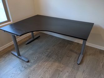 Extensive Office Desk L-Shape