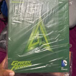 Mezco Green Arrow (1/12)