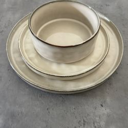 Lianyu Dinnerware Ceramic Dish Set