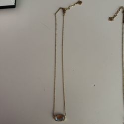 Kendra Scott Elisa pendant iridescent necklace