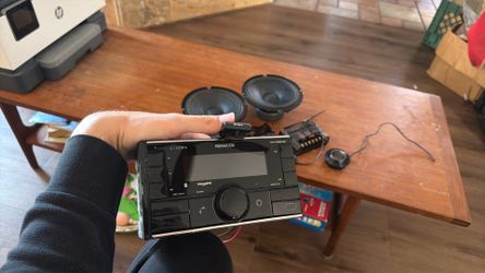 Stereo and speakers