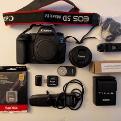 Canon 5d mark v bundle comes with everything in pictures