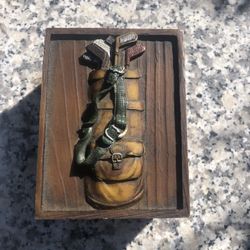 5x4” DEZINE LTD 1999 HAND PAINTED, RESIN CASTING GOLF BAG JEWELRY/TRINKET BOX - Compare @$40+