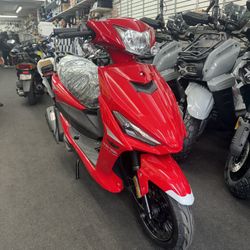 Brand New Fw200 Viper 200cc Gas Scooter 