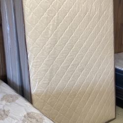 NEW QUEEN ORTHOPEDIC FIRM MATTRESS W.BOXSPRING INCLUDED 