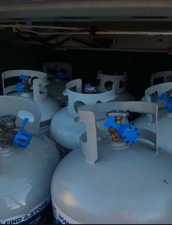 Propane Tanks 