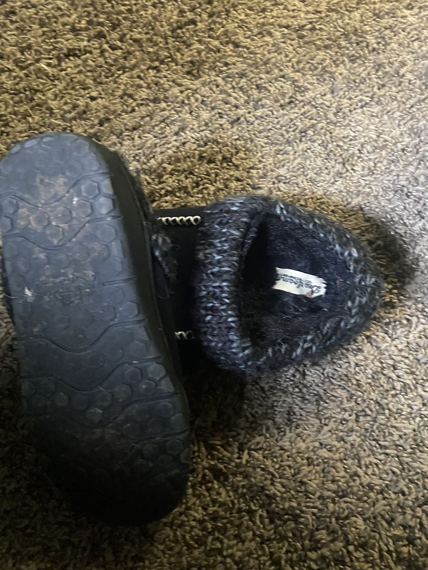 Black/white two pairs supers marks and