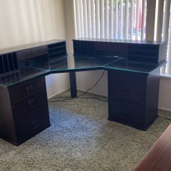 Pottery Barn Corner Desk (In Long Beach)