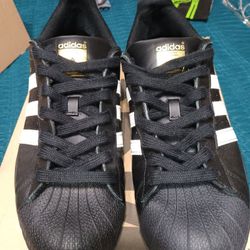 Sz12 Black Adidas