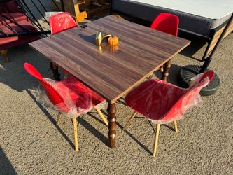 Different beautiful furniture  in orosi ca