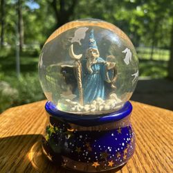 Vintage 1992 Crystal Visions Celestial Zodiac Musical Box Snowglobe