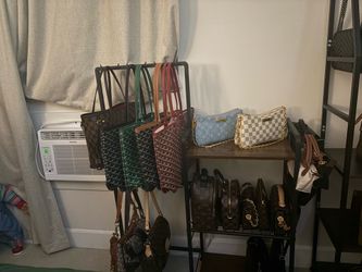 Bag organizers