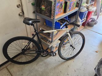 Pure Fix Fixed Gear Single Speed Bike