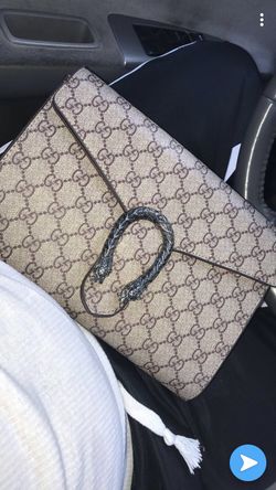 Men And Woman’s Gucci Sachel