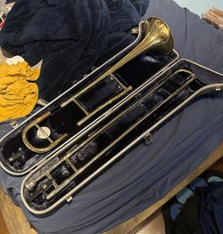 Conn Director USA Trombone w/ Hard Case – Great Student Band Instrument