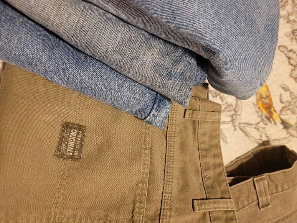 5 Pair Blue Jeans 34 X 30 Bundle ALL 45 $ Firm  Shoes