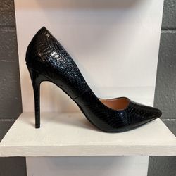 Black Snake Heels Size 10